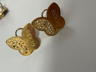 Pendientes Guess Mariposa con Brillantes Dorados