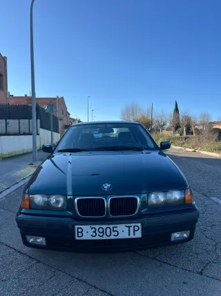 BMW E36 120.000KM GASOLINA NACIONAL IMPECABLE !!!!