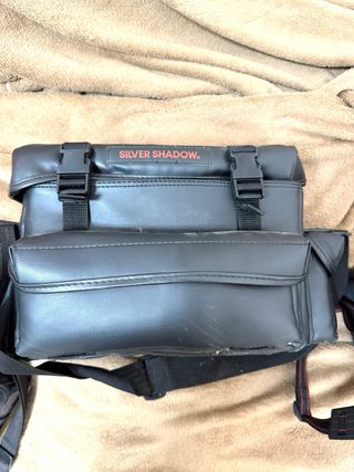 Sony Handycam 8 CCD-F385E + funda + 2 baterias