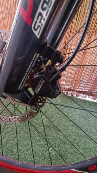 Bicicleta MTB Mondraker