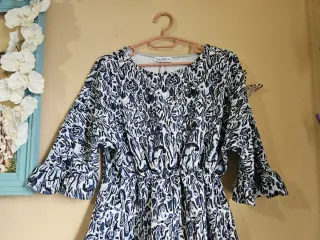 Blusa GALLERY negro y blanca talla S