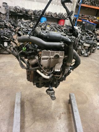 Motores de coches  y  despiece todo tipo de motore