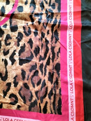 Pañuelo/foulard de marca, sin estrenar