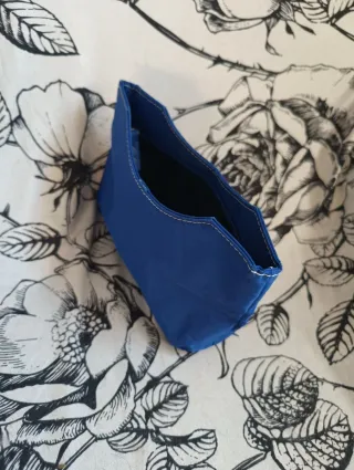 Pochette beauty astuccio blu