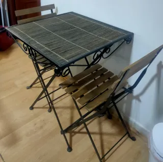 Mesa y 2 sillas forja bambú