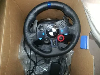 Volante Logitech G29 con Pedales + Cambios