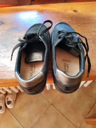 Scarpe donna nere con zip( NUOVE)