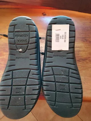 Scarpe donna nere con zip( NUOVE)