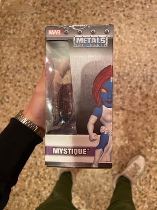 Muñeco Mystique Metals Die Cast