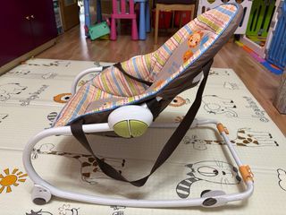 Hamaca para bebé con musica y vibración