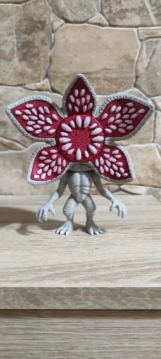 Figura Demogorgon Stranger Things 14 cm
