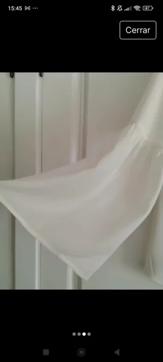 Blusa beige seda manga acampanada