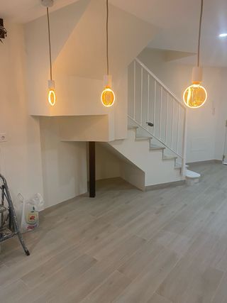 Soy pladurista. pego cinta. masillador, perlitero