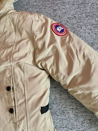 Abrigo Canada Goose Beige