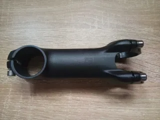 Potencia Bontrager 100mm.