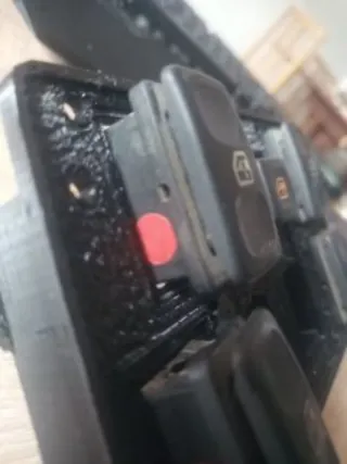 Botonera elevalunas Discovery 200/300/TD5