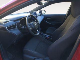 Toyota Corolla Hybrid Business