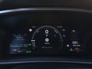 Toyota Corolla Hybrid Business