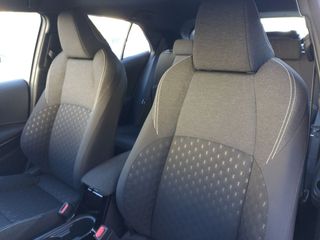 Toyota Corolla Hybrid Business