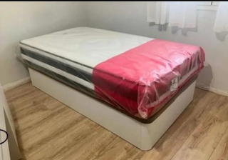 LIQUIDACIÓN EN Canapés abatibles y colchones