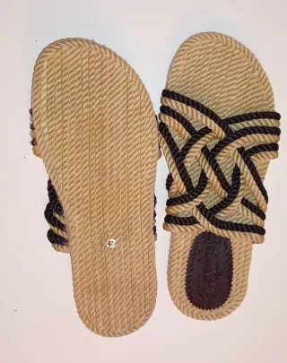 Chanclas de fibra talla 45