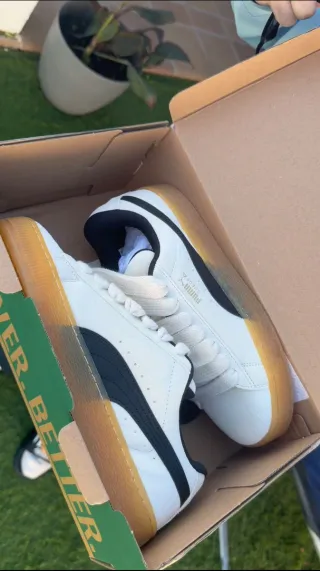 Zapatos Puma Deark Rise Blancos y Negros