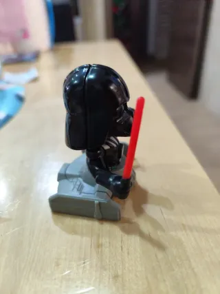 Darth Vader Kinder Maxi