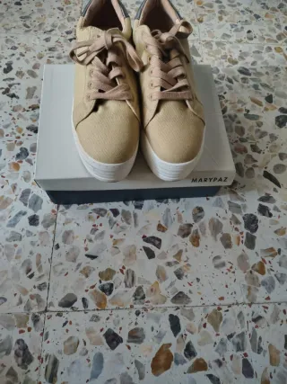 Zapatos MARYPAZ beige/marrón