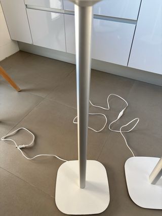 2x Sonos Play:1 Blancos con soportes Vogels