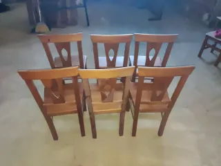 Juego de 6 sillas de madera