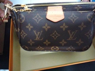 Louis Vuitton Multi Pochette M44840