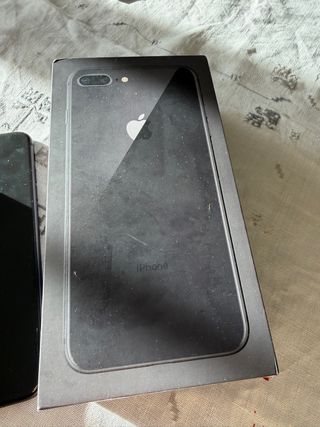 iPhone 8 Plus 256GB schermo rotto