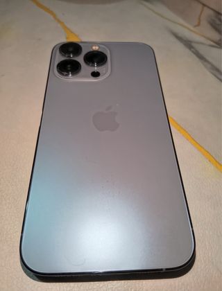 iPhone 13 pro azul claro como nuevo