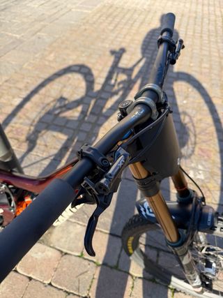 Santa Cruz V10.7 Talla M Mullet