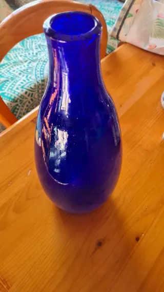 Jarrón azul vidrio grueso