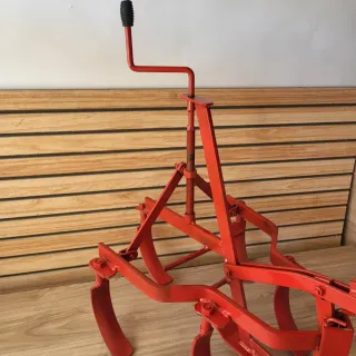 Bricoferr PT999 apero motoazada, abrir surcos