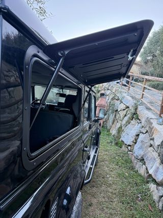 2 Ventanas abatible Front Runner Defender 110