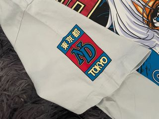 Camiseta Bershka Estampado Anime Manga