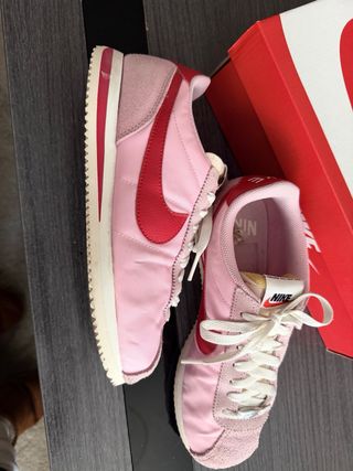 Zapatillas Nike Cortez Rosa y Rojo
