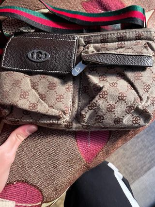 Bolso Marrón con Correa Multicolor