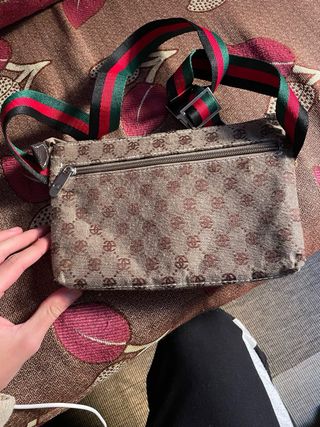 Bolso Marrón con Correa Multicolor