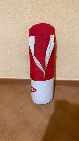 Saco de boxeo Moov'ngo rojo y blanco