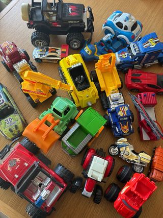 Lote coches de juguete