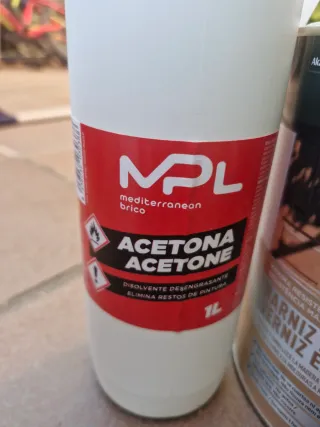 Lote 2 Barniz Xylazel Disolvente y acetona
