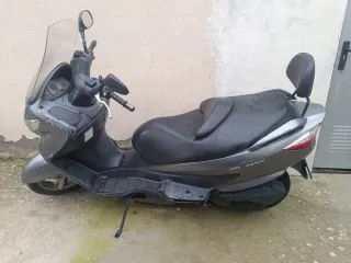 Respaldo Shad Suzuki Burgman UH125 2007