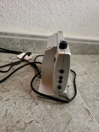 Radio Reloj Digital Tevion AM/FM