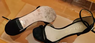 Sandalias de tacón Unisa negras