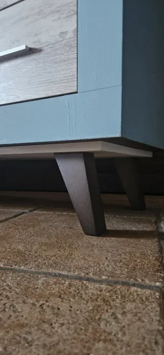 Cómoda Azul y Gris Clara