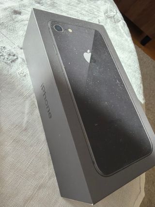 iPhone 8 64GB Nero Schermo Danneggiato