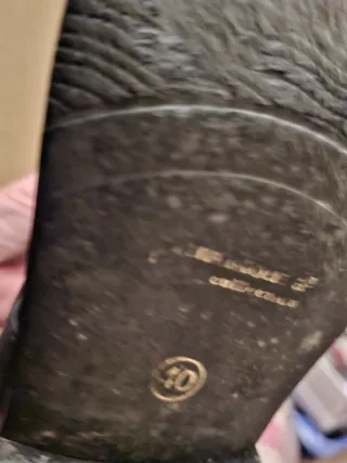 Stivaletti donna neri con catena